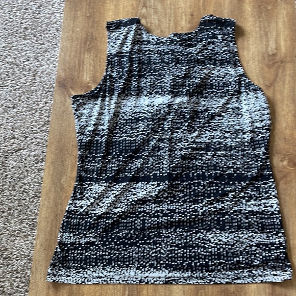 The Limited sleeveless top - Picture 6 of 6